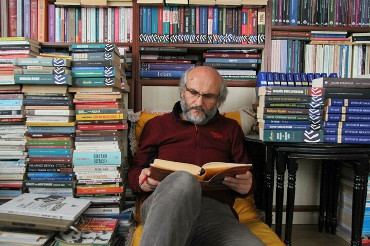  Kitaplarla Nefes Almak: Dursun Çiçek