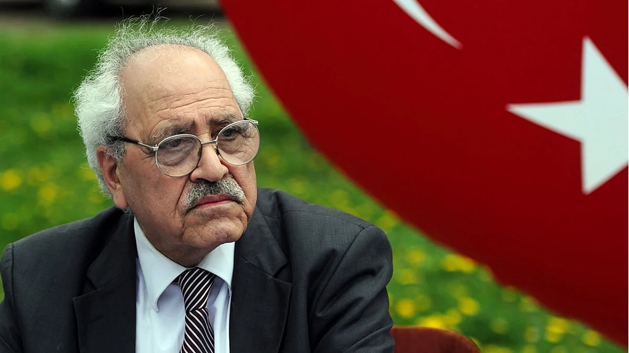  Sezai Karakoç niçin büyüktür?